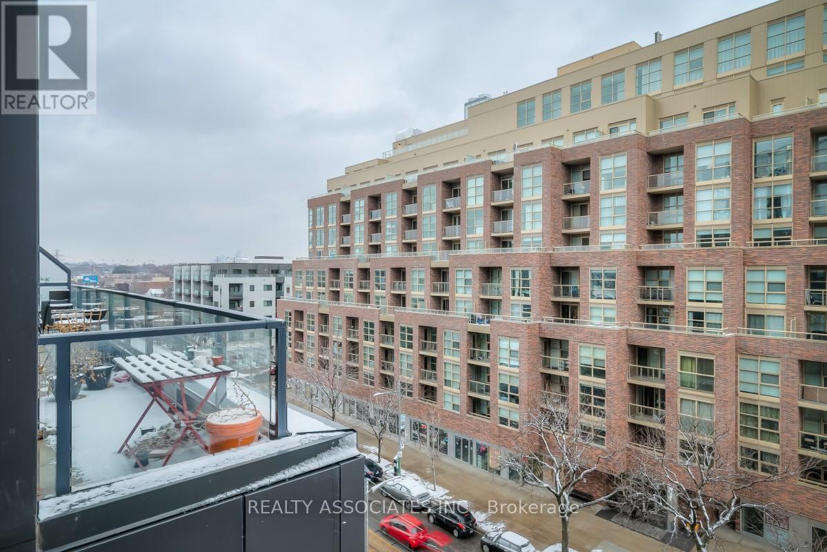 609 - 1808 St. Clair Avenue W, Toronto, ON - Outdoor With Balcony