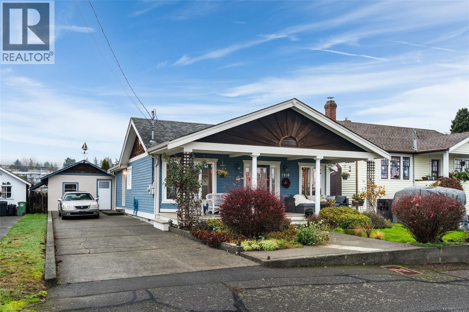 9950 Seaview St, Chemainus, BC - Outdoor With Facade