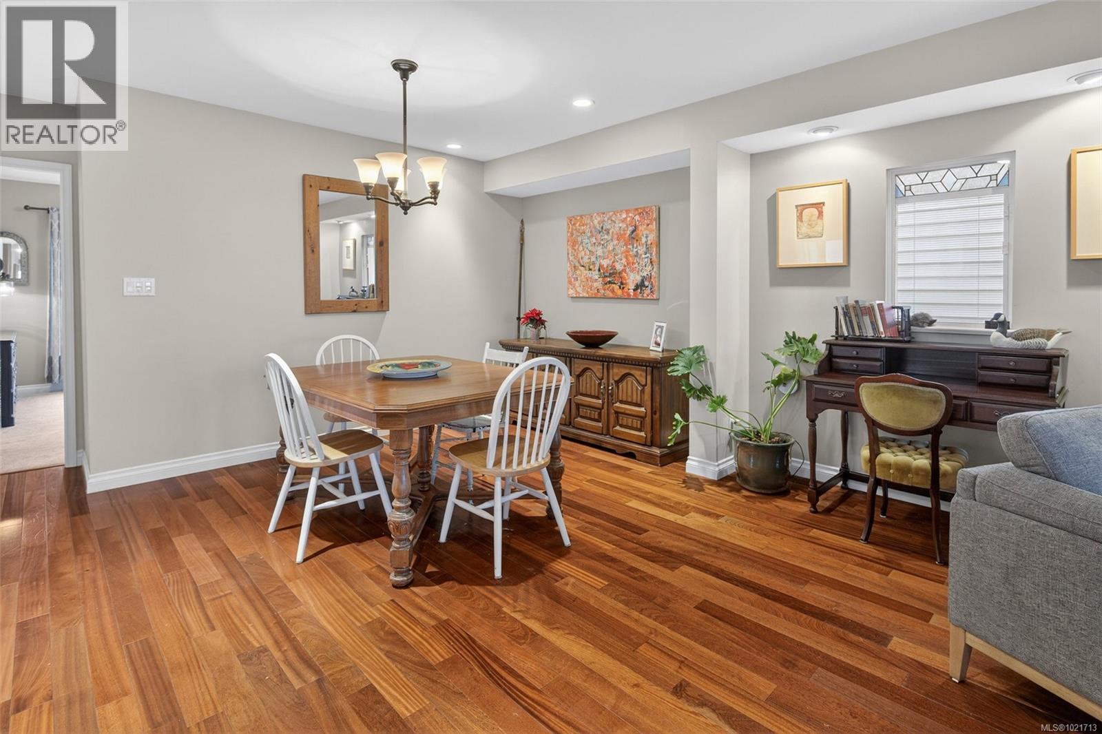 9950 Seaview St, Chemainus, BC - Indoor Photo Showing Dining Room