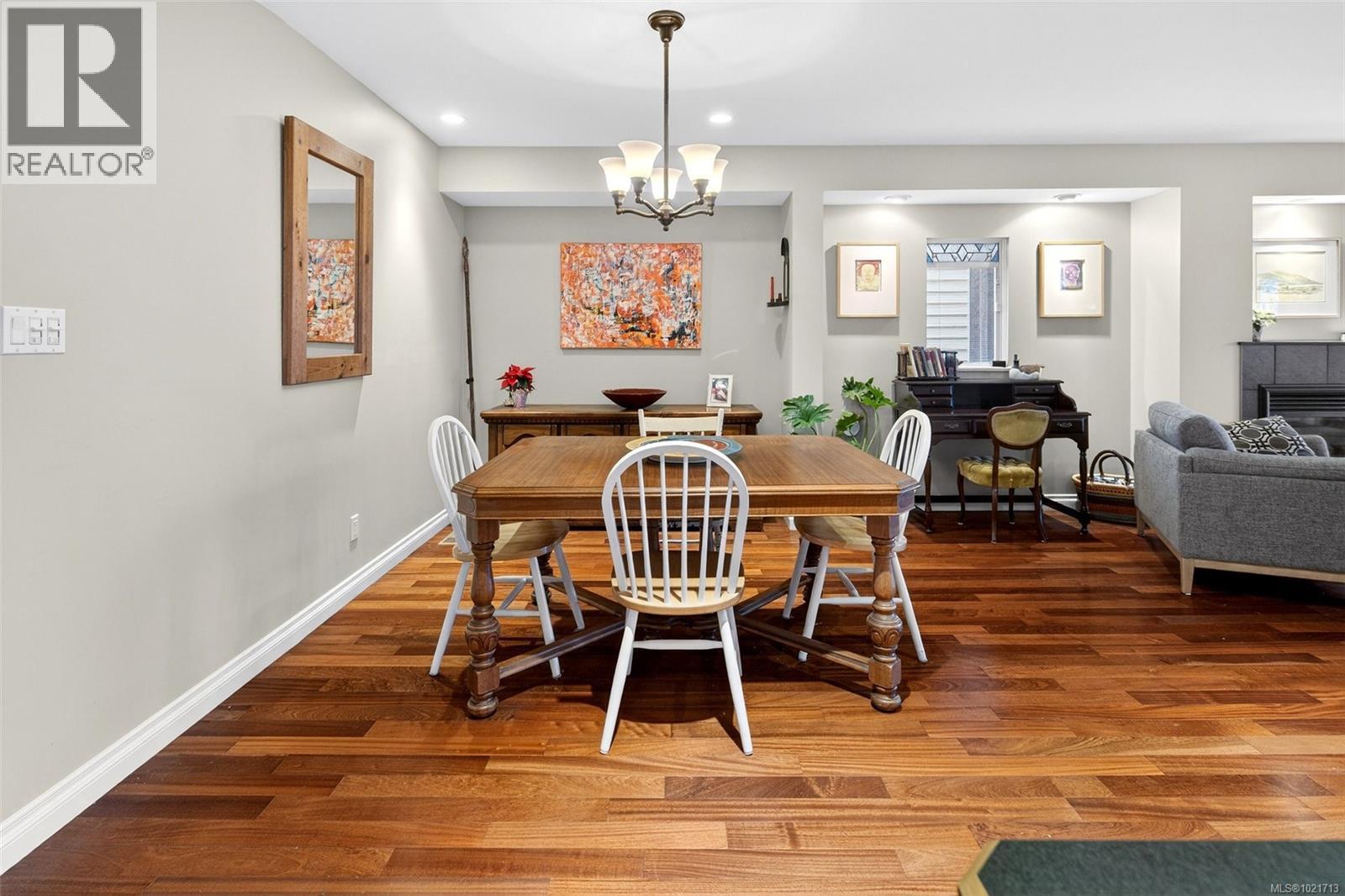 9950 Seaview St, Chemainus, BC - Indoor