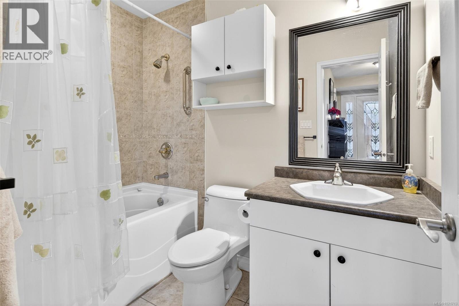 9950 Seaview St, Chemainus, BC - Indoor Photo Showing Bathroom