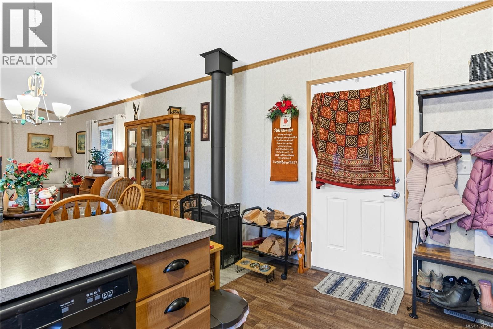 1 Honey Dr, Nanaimo, BC