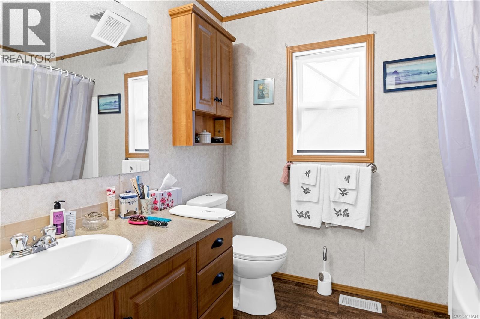 1 Honey Dr, Nanaimo, BC