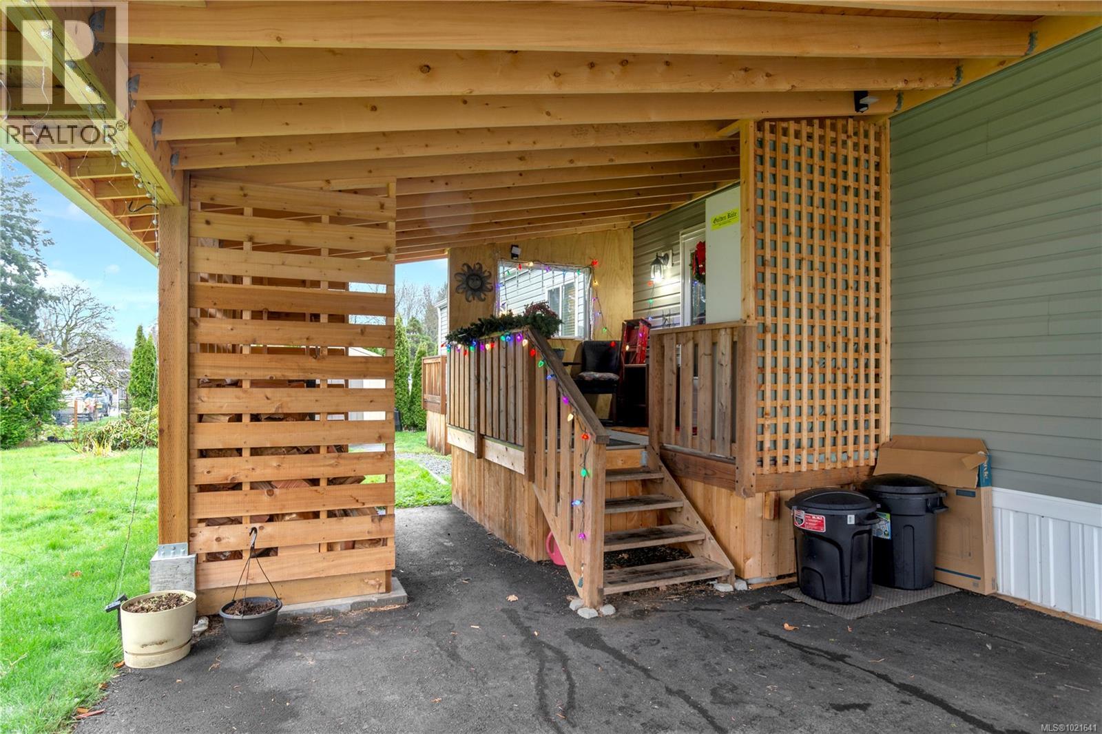 1 Honey Dr, Nanaimo, BC