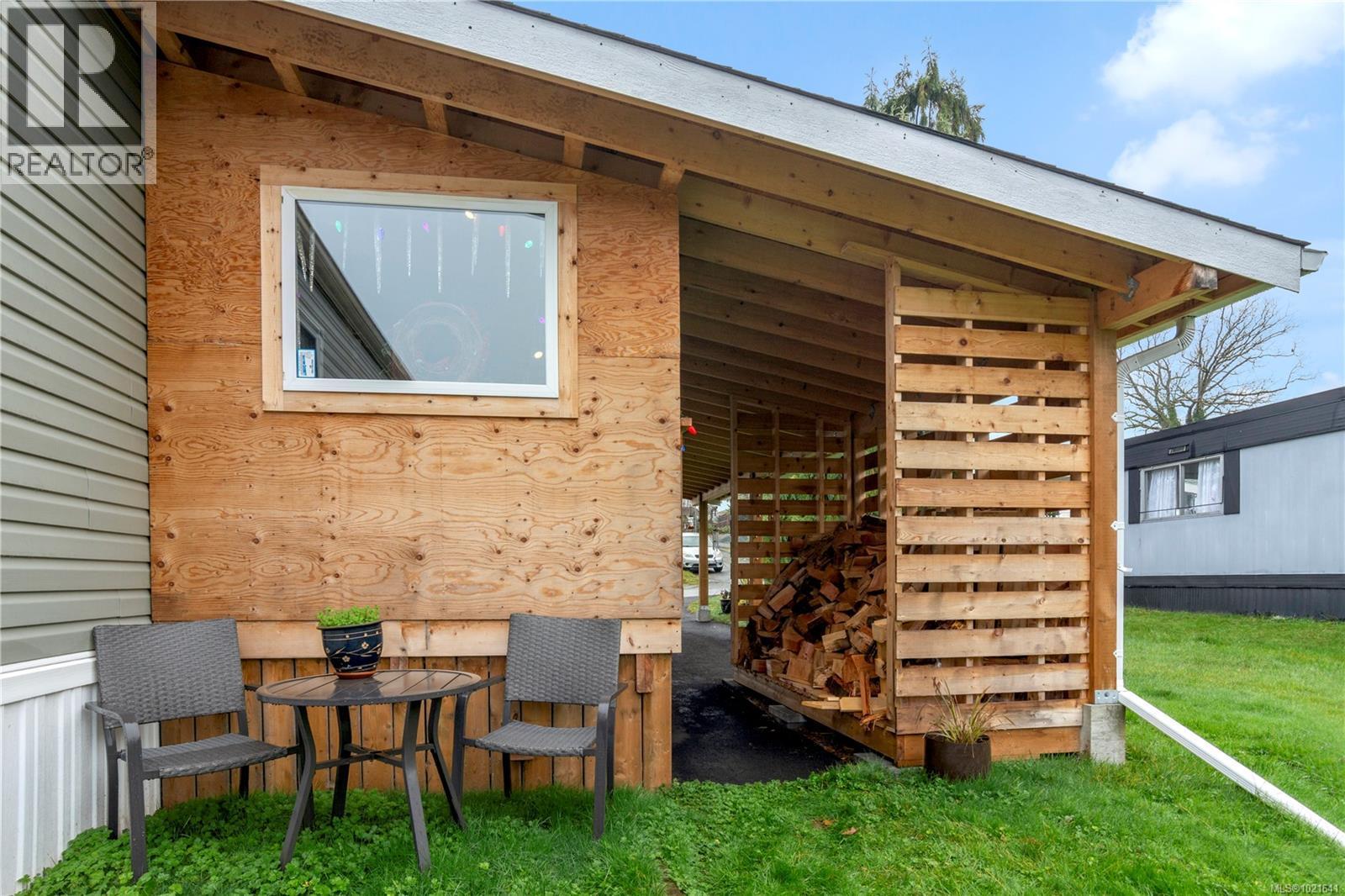 1 Honey Dr, Nanaimo, BC