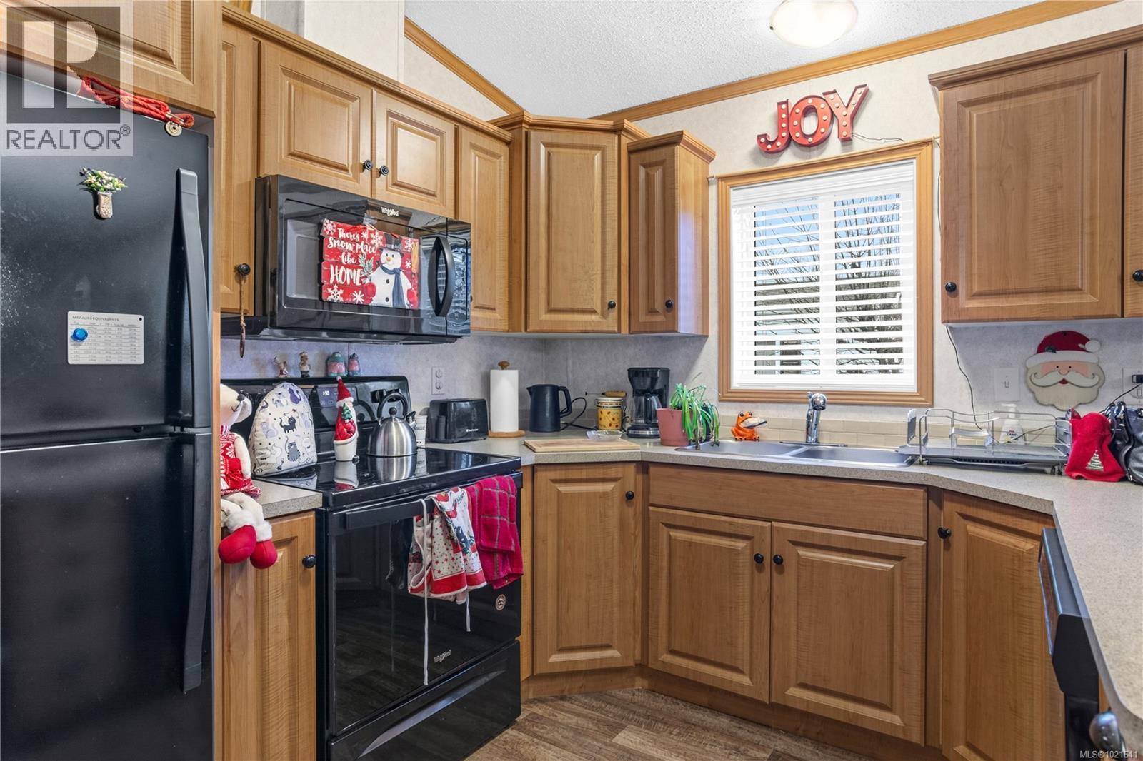 1 Honey Dr, Nanaimo, BC