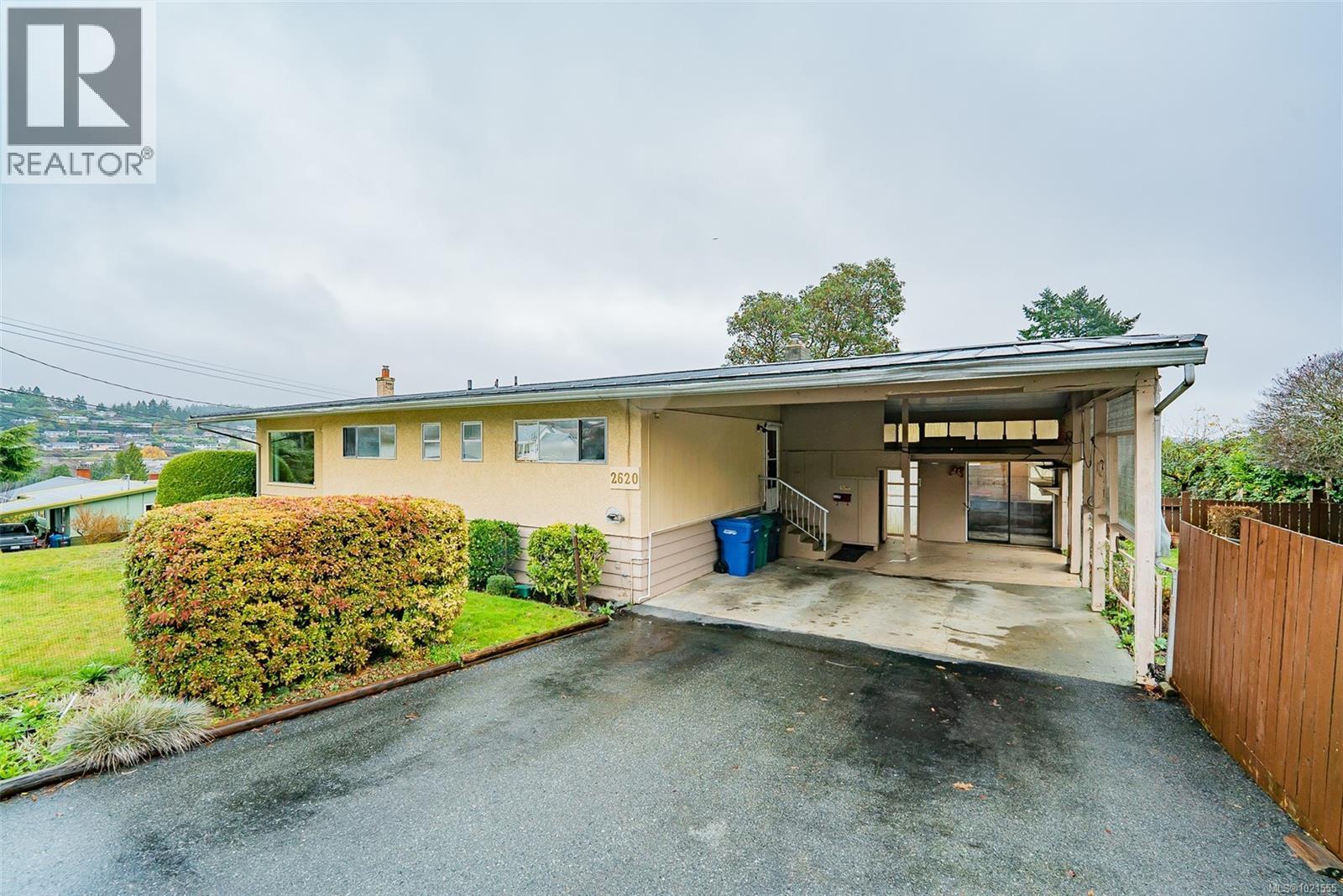 2620 Glenayr Dr, Nanaimo, BC - Outdoor