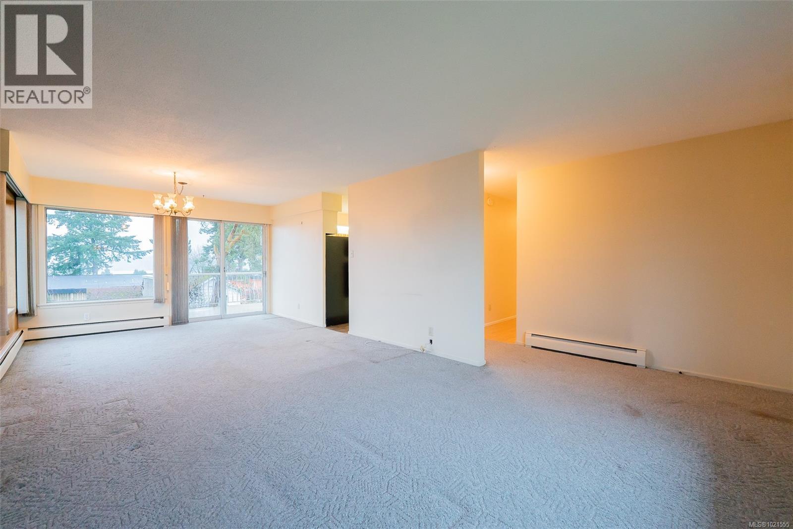 2620 Glenayr Dr, Nanaimo, BC - Indoor Photo Showing Other Room