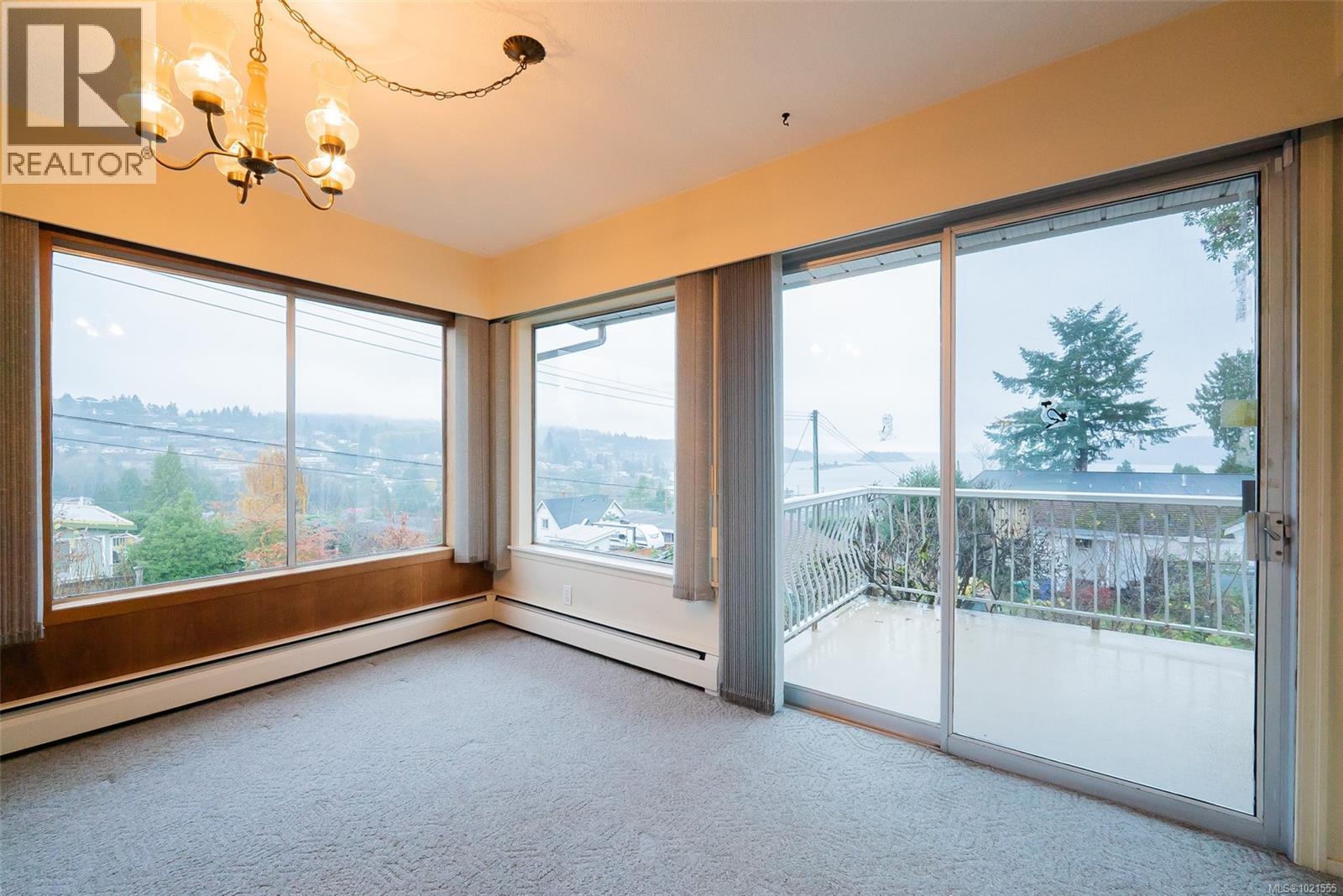 2620 Glenayr Dr, Nanaimo, BC - Indoor Photo Showing Other Room