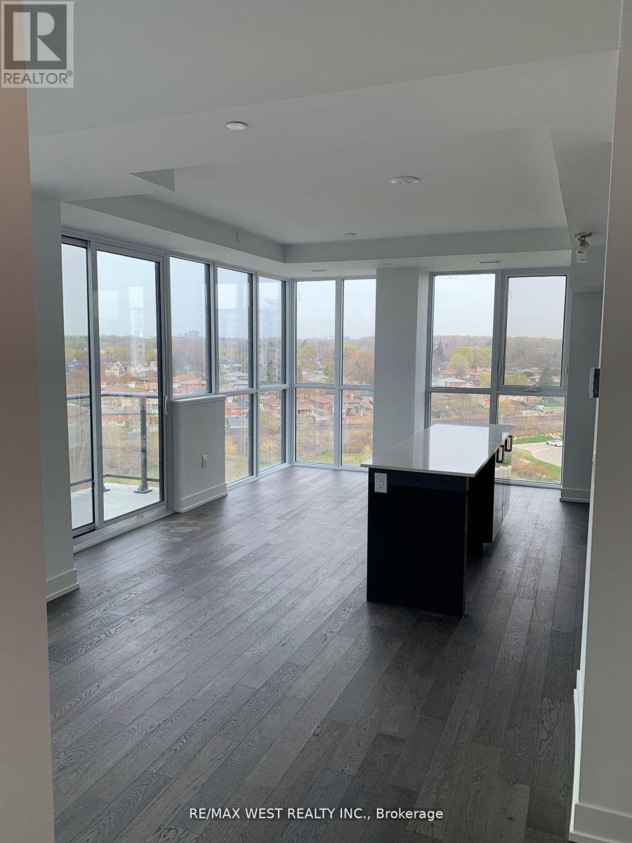 802 - 1063 Douglas Mccurdy Comm Circle, Mississauga, ON - Indoor