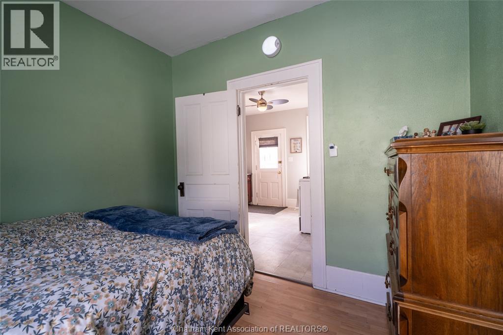 331 St George Street, Dresden, ON - Indoor Photo Showing Bedroom