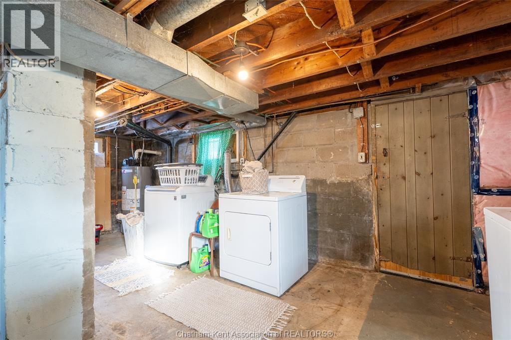 331 St George Street, Dresden, ON - Indoor Photo Showing Laundry Room