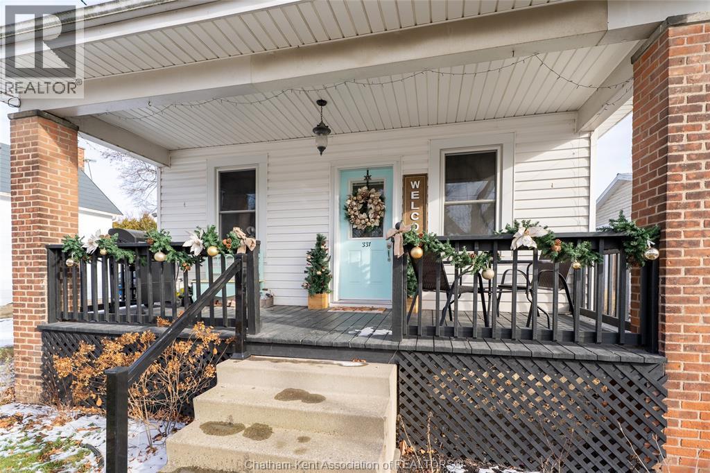 331 St George Street, Dresden, ON - Outdoor With Deck Patio Veranda With Exterior
