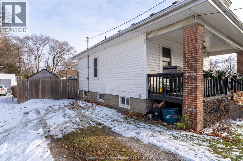 331 St George Street, Dresden, ON - Outdoor