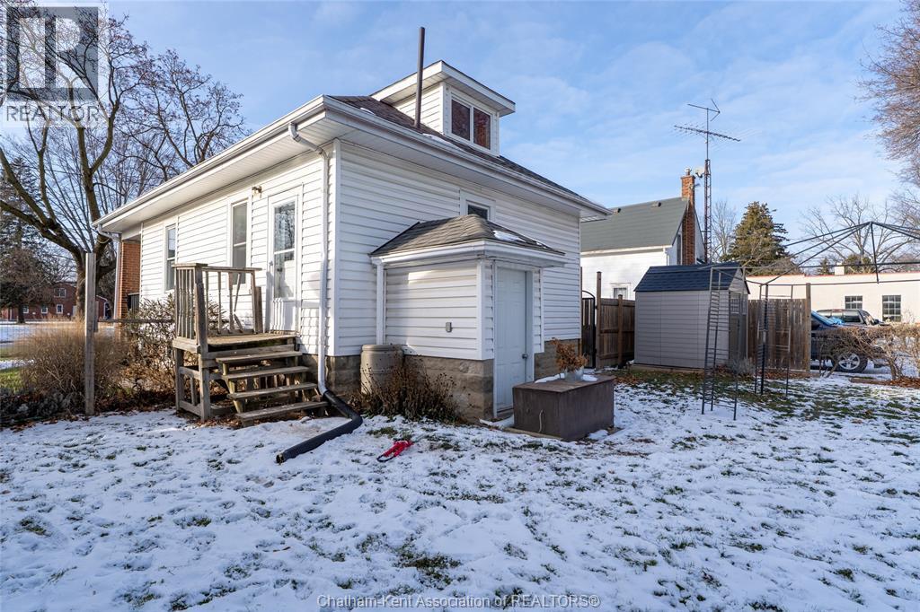331 St George Street, Dresden, ON - Outdoor
