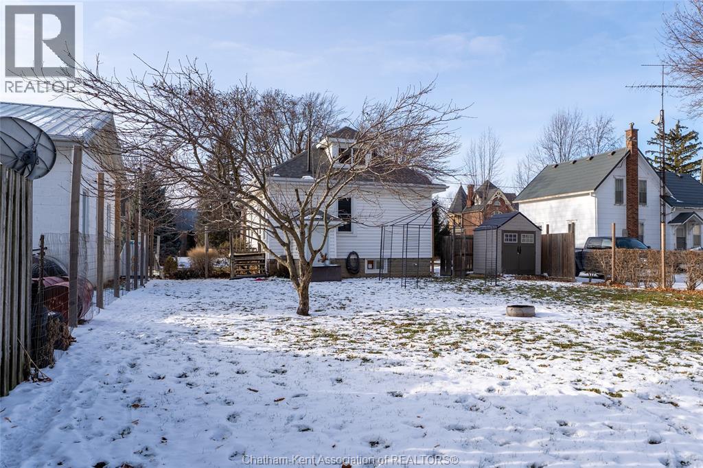 331 St George Street, Dresden, ON - Outdoor