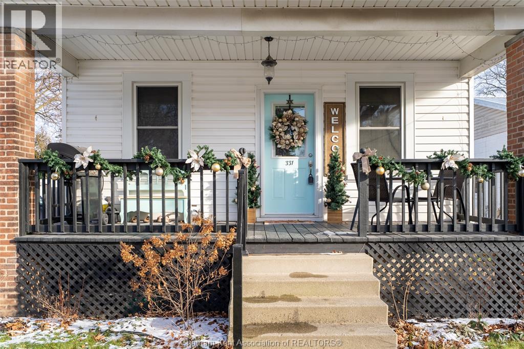 331 St George Street, Dresden, ON - Outdoor With Deck Patio Veranda