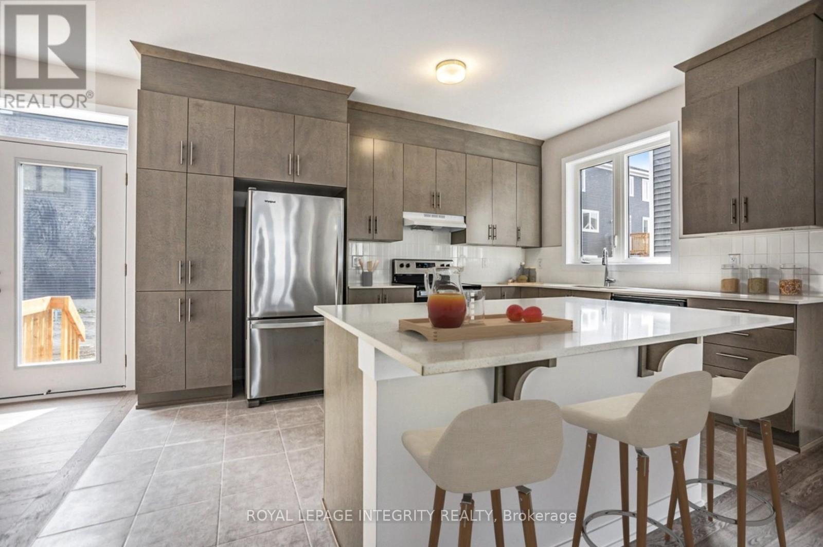 This photo is virtually staged - 436 Epoch Street, Ottawa, ON - Indoor Photo Showing Kitchen With Upgraded Kitchen