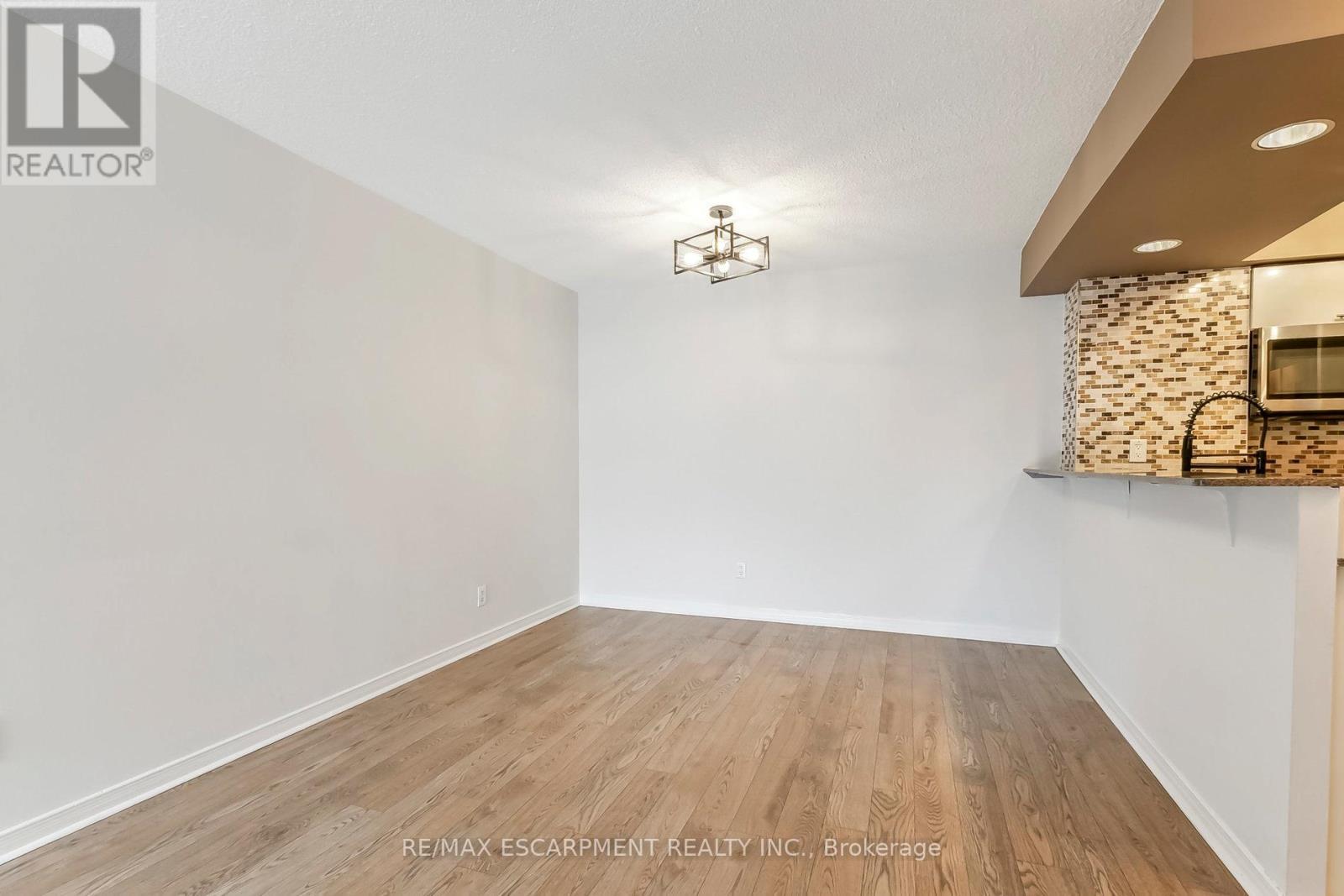 628 - 801 King Street W, Toronto, ON - Indoor Photo Showing Other Room