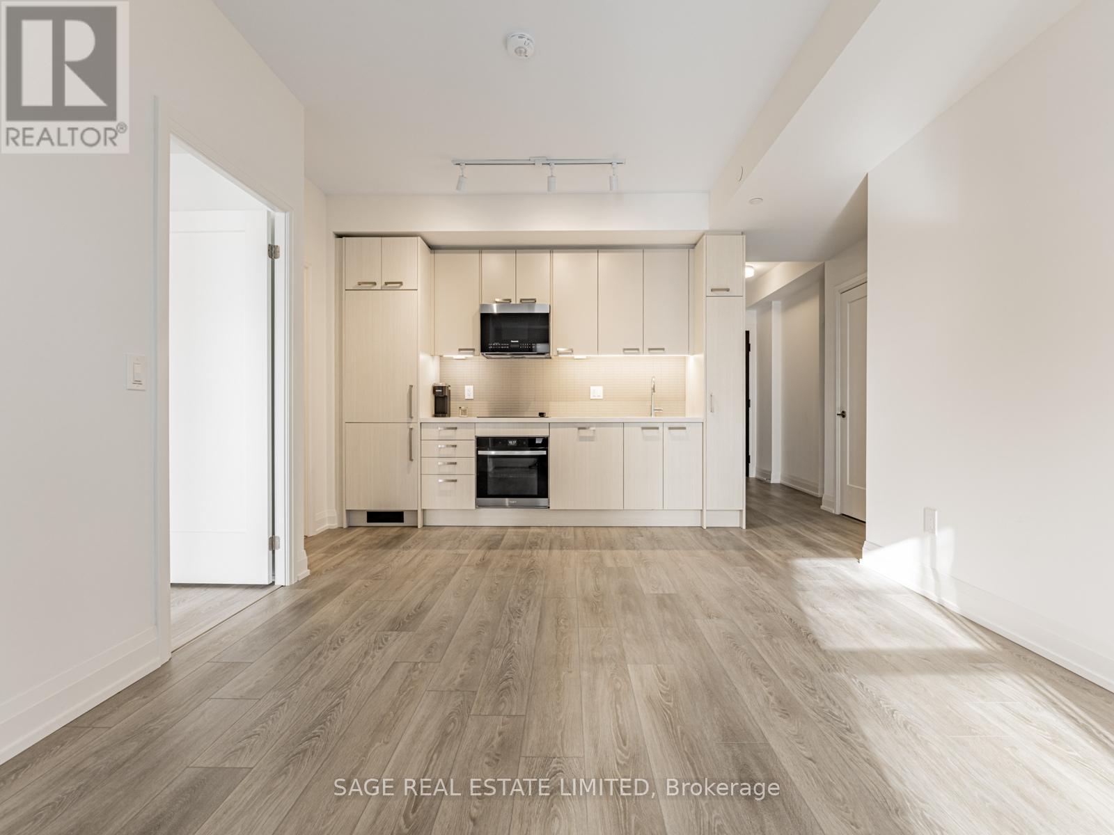 911 - 20 Soudan Avenue, Toronto, ON - Indoor Photo Showing Kitchen
