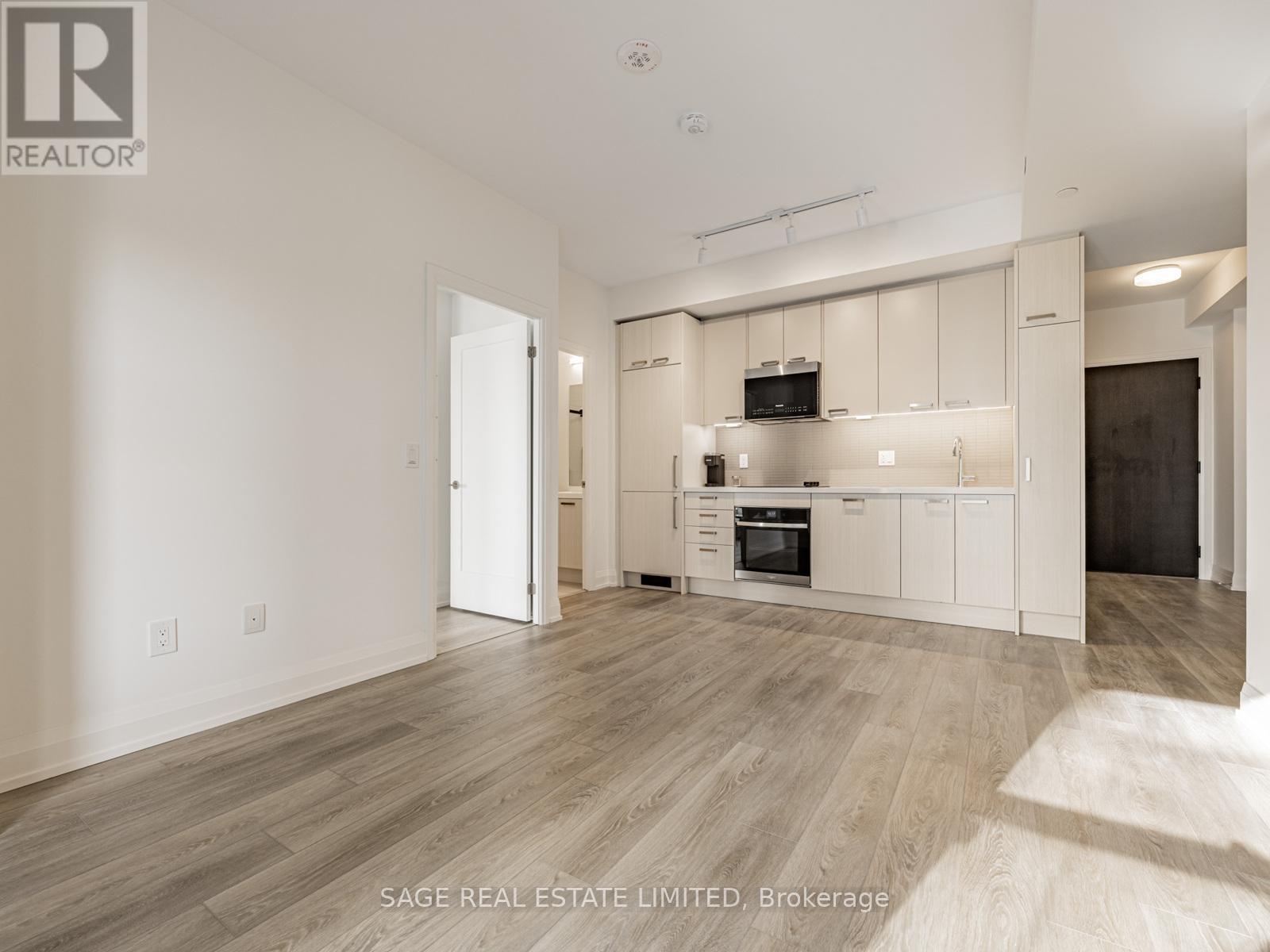911 - 20 Soudan Avenue, Toronto, ON - Indoor Photo Showing Kitchen