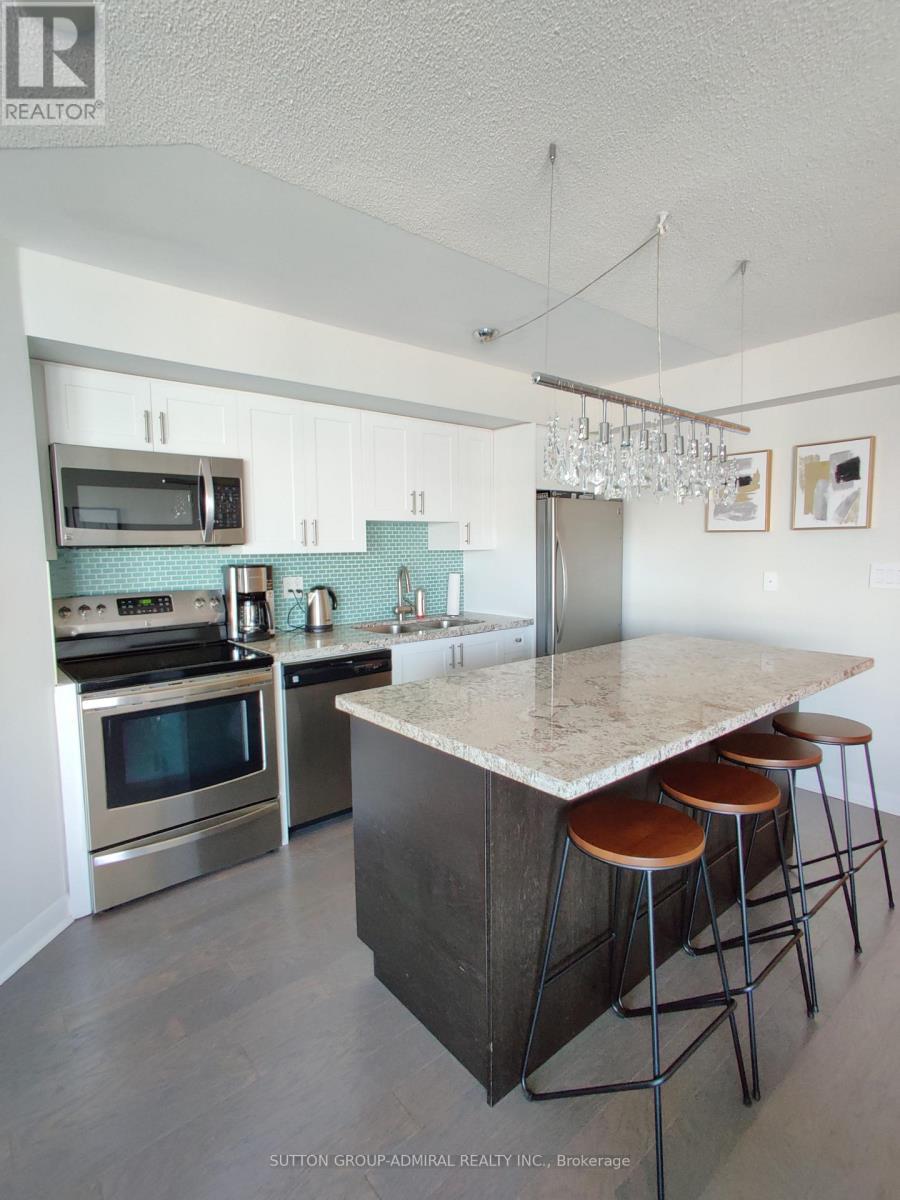 1405 - 600 Fleet Street, Toronto, ON - Indoor Photo Showing Kitchen With Upgraded Kitchen