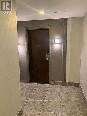 103 - 19 Avondale Avenue, Toronto, ON - Indoor Photo Showing Other Room