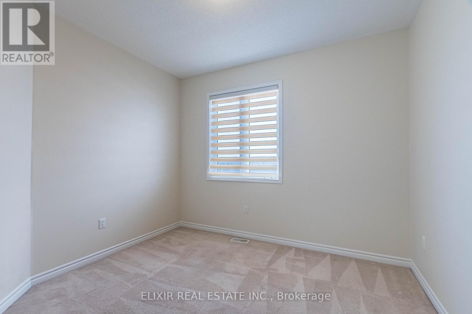 1176 Leger Way, Milton, ON - Indoor Photo Showing Other Room