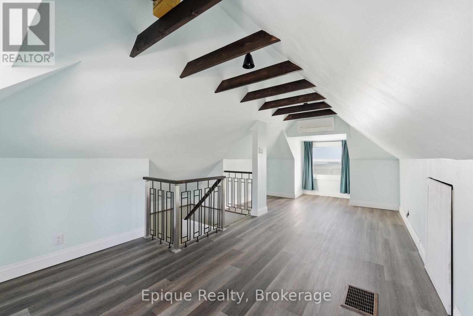 3rd floor bedroom, office, playroom - 67 Kensington Avenue S, Hamilton, ON - Indoor Photo Showing Other Room