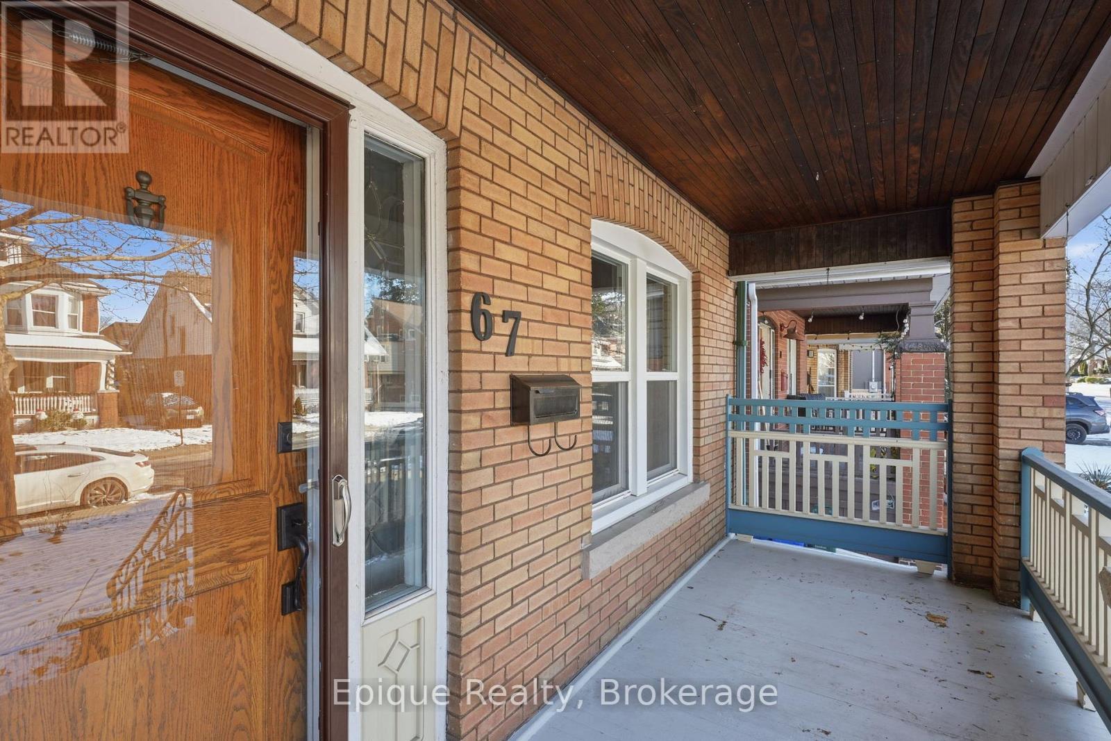 67 Kensington Avenue S, Hamilton, ON - Outdoor With Exterior