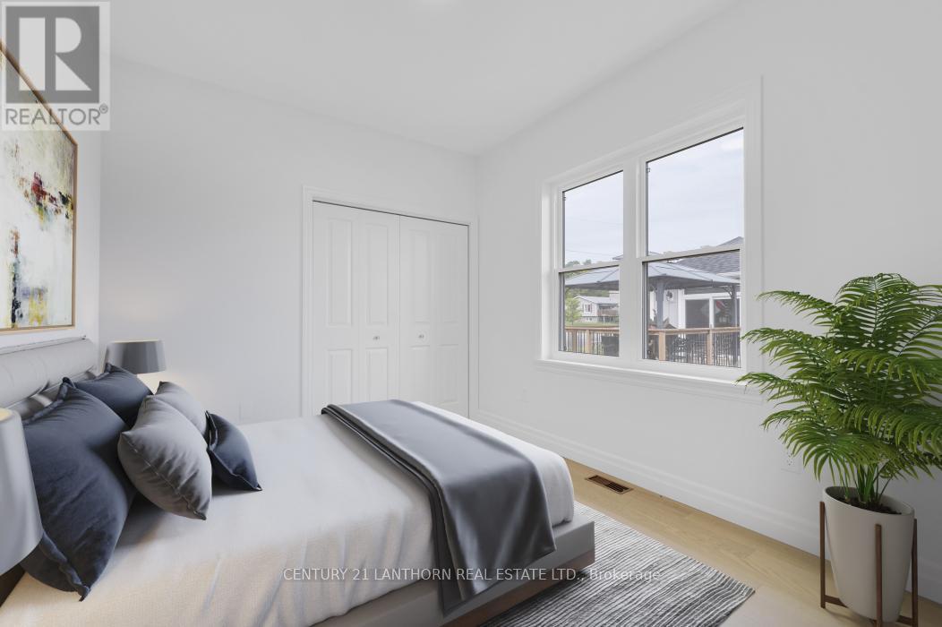 67 Seymour Street W, Centre Hastings, ON - Indoor Photo Showing Bedroom