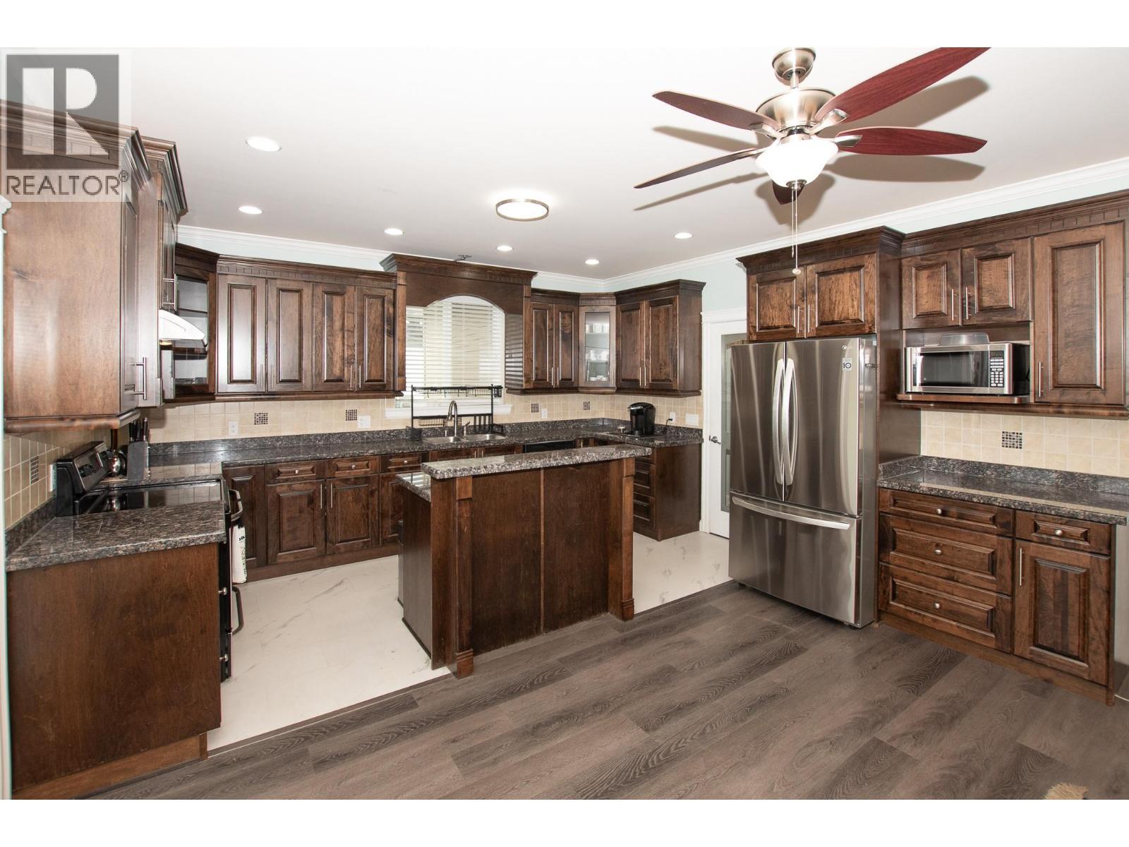1890B Sage Street, Merritt, BC - Indoor Photo Showing Kitchen