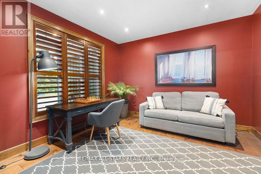 8 Harmonious Drive, Kawartha Lakes (Somerville), ON - Indoor