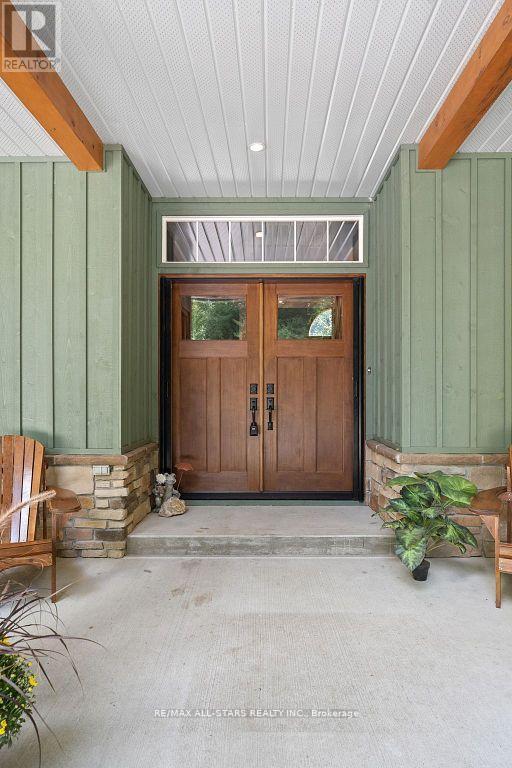 8 Harmonious Drive, Kawartha Lakes (Somerville), ON - Outdoor With Exterior