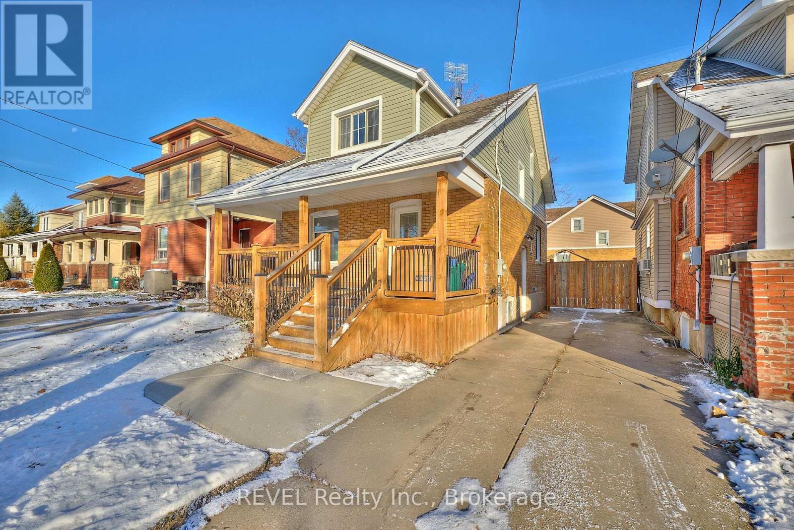 5113 Willmott Street, Niagara Falls (Cherrywood), ON - Outdoor