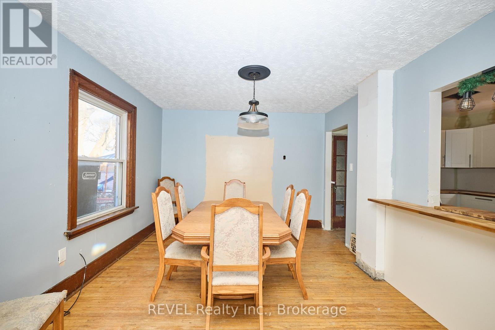 5113 Willmott Street, Niagara Falls (Cherrywood), ON - Indoor Photo Showing Dining Room