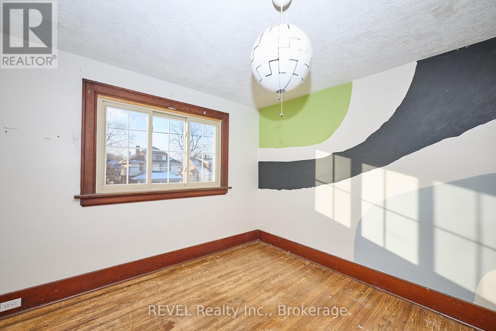 5113 Willmott Street, Niagara Falls (Cherrywood), ON - Indoor Photo Showing Other Room