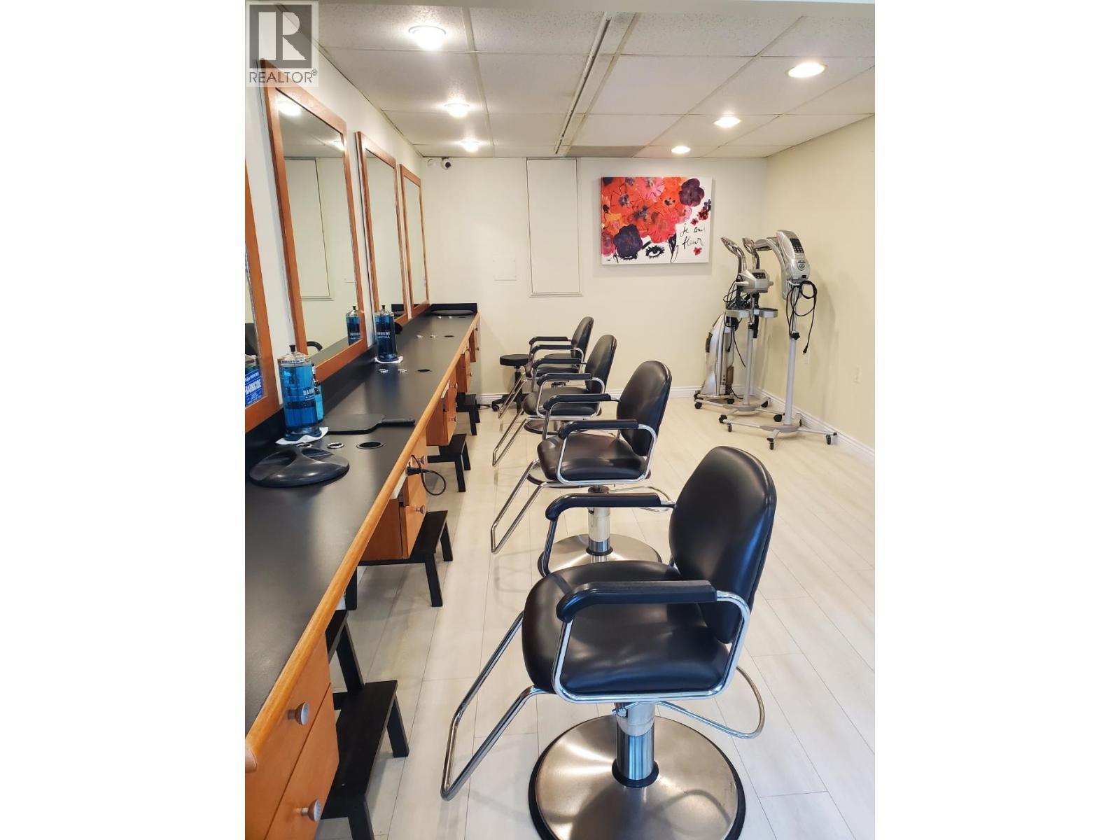 14563 Confidential, North Vancouver, BC