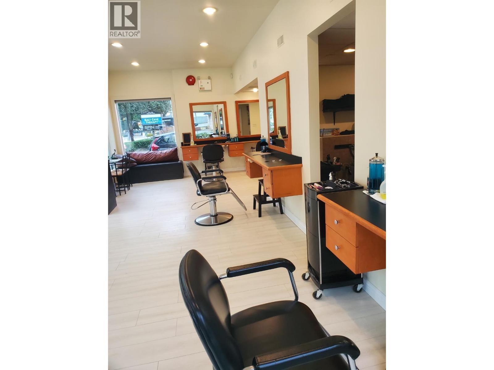 14563 Confidential, North Vancouver, BC