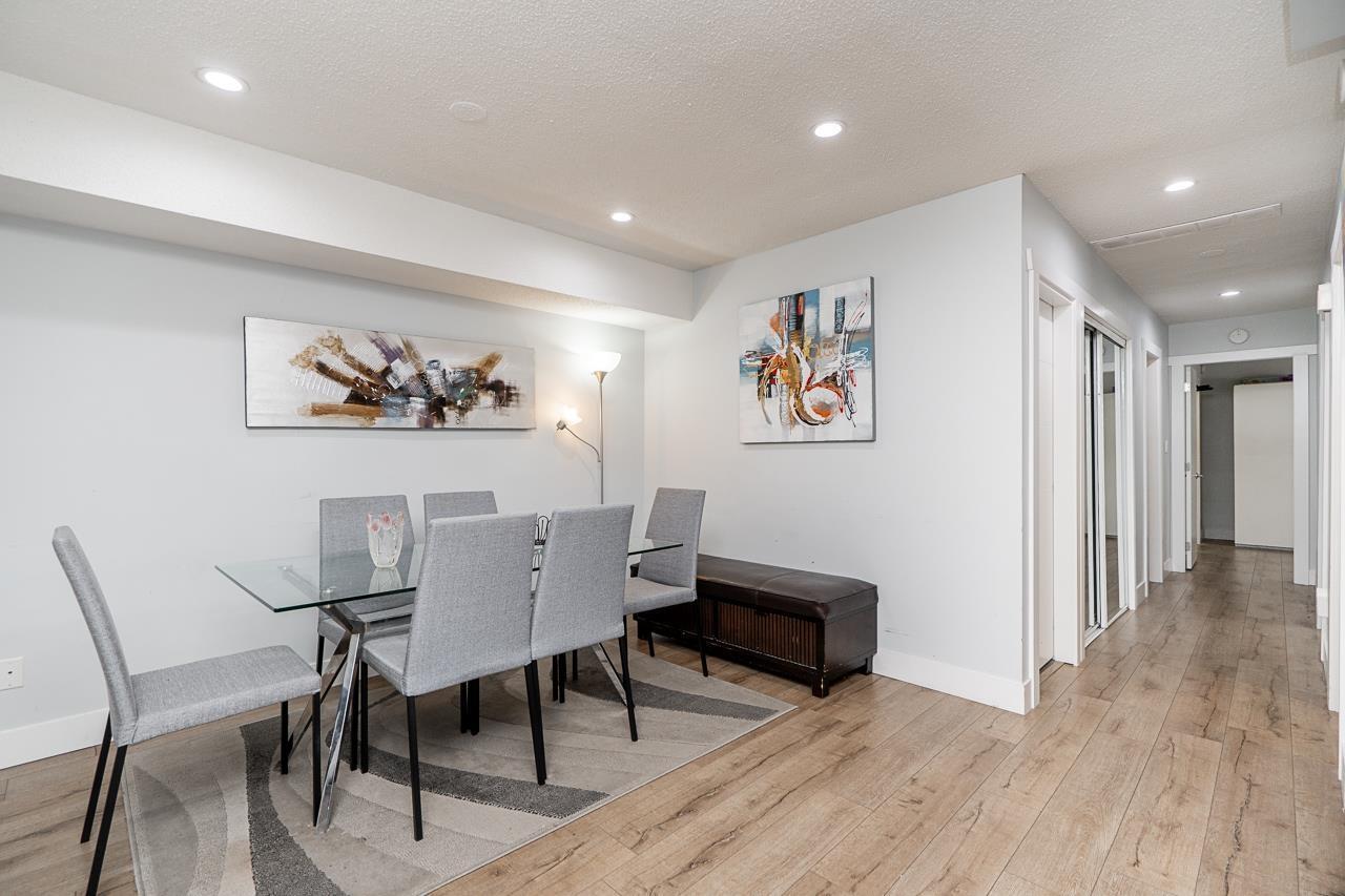 612 11901 89A Avenue, Delta, BC - Indoor Photo Showing Dining Room