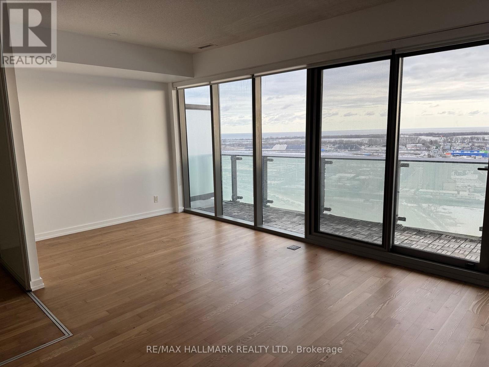 Den or living/dining area - 2408 - 390 Cherry Street, Toronto, ON - Indoor Photo Showing Other Room With Body Of Water