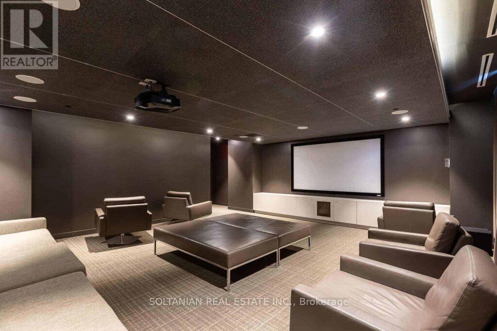 323 - 55 Regent Park Boulevard, Toronto, ON - Indoor Photo Showing Other Room