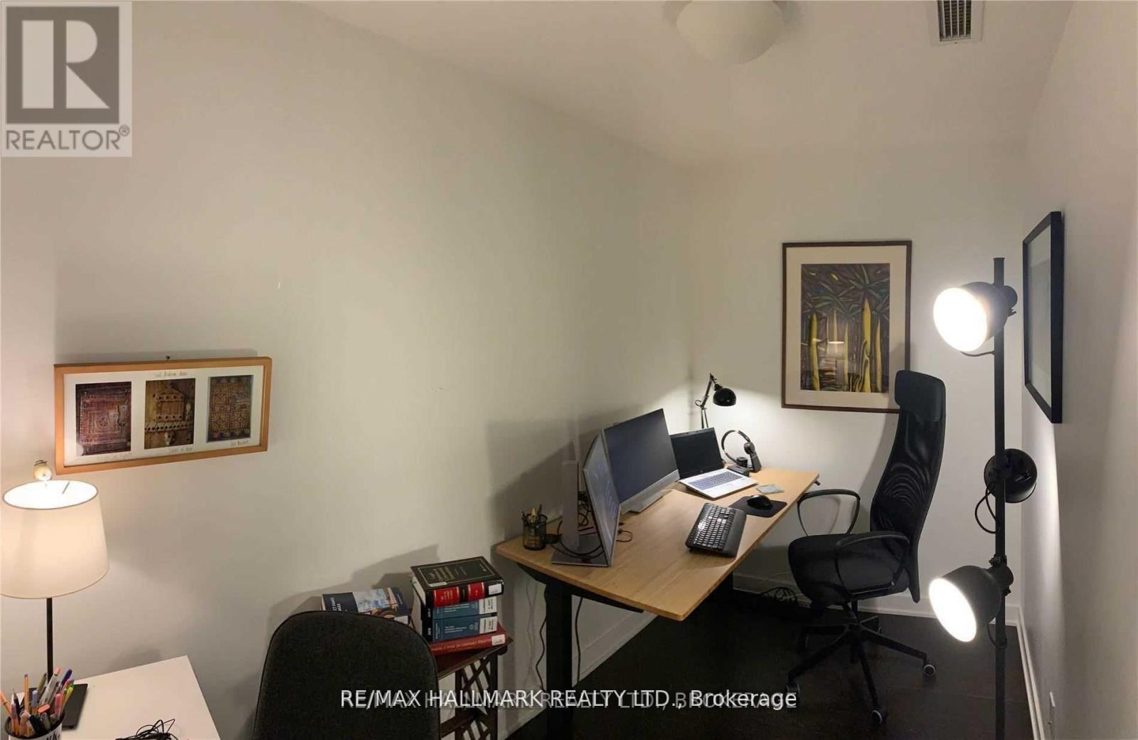 2201 - 170 Sumach Street, Toronto, ON - Indoor Photo Showing Office