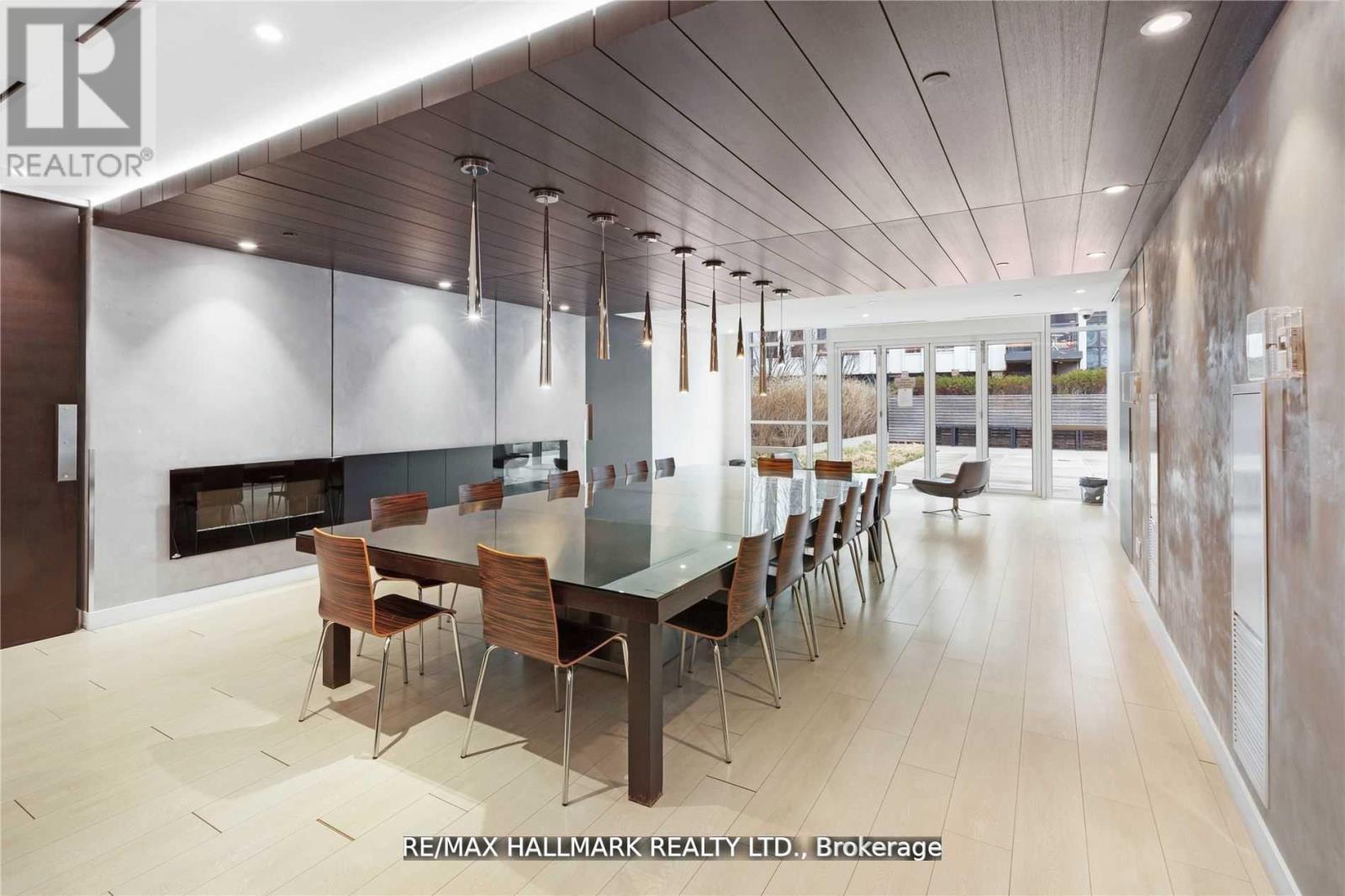 2201 - 170 Sumach Street, Toronto, ON - Indoor Photo Showing Dining Room