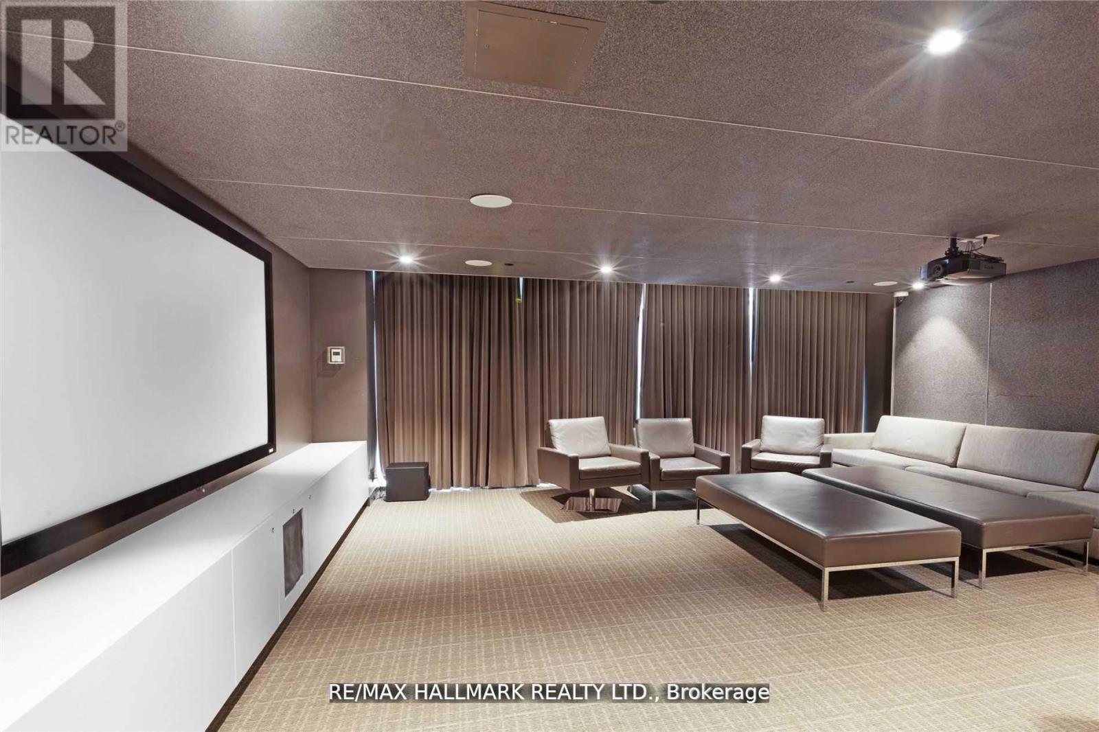 2201 - 170 Sumach Street, Toronto, ON - Indoor Photo Showing Other Room