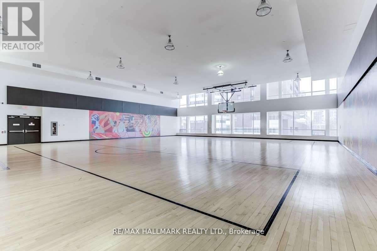 2201 - 170 Sumach Street, Toronto, ON - Indoor Photo Showing Other Room