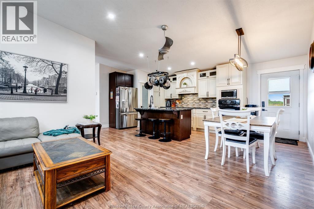 127 William Street, Merlin, ON - Indoor