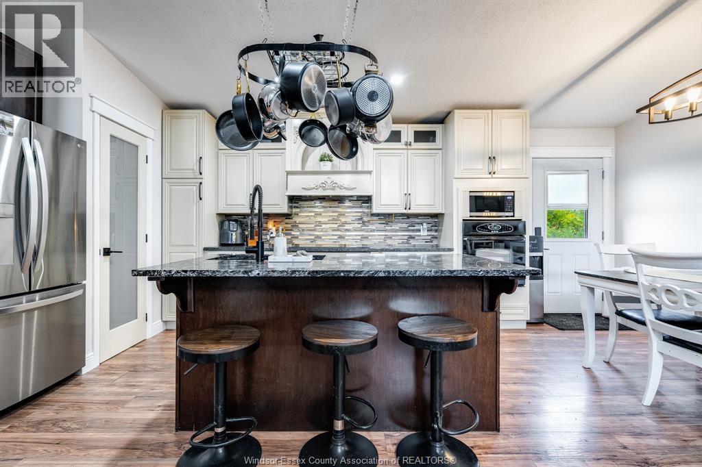 127 William Street, Merlin, ON - Indoor