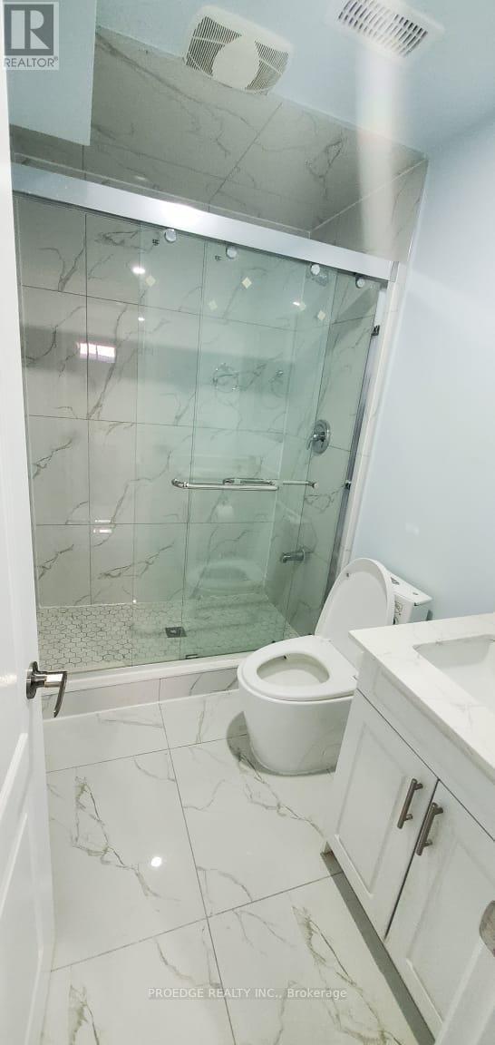 Lower - 103 Bridlewood Boulevard E, Whitby, ON - Indoor Photo Showing Bathroom