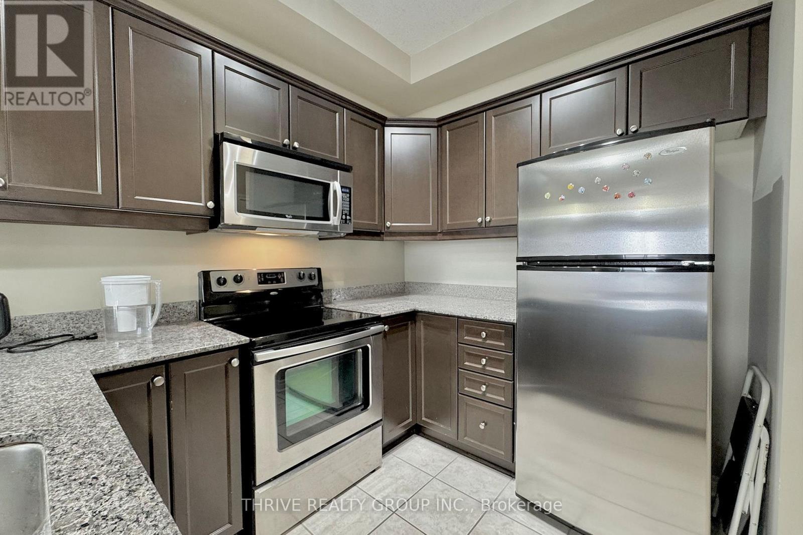 1206 - 1030 Coronation Drive, London North (North I), ON - Indoor Photo Showing Kitchen